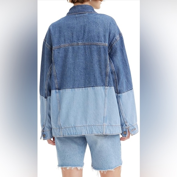 Levi’s Baggy Trucker Two-Tone Denim Jacket - Picture 2 of 8